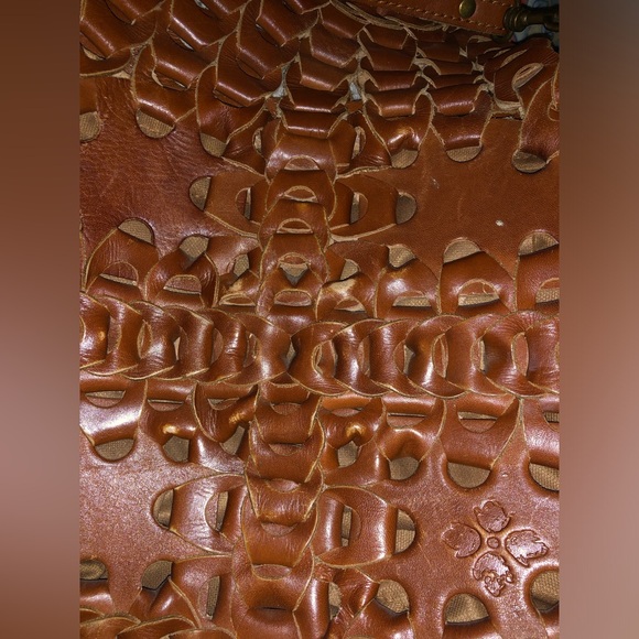 Patricia Nash Pisticci Chain Link Bag - Picture 8 of 8